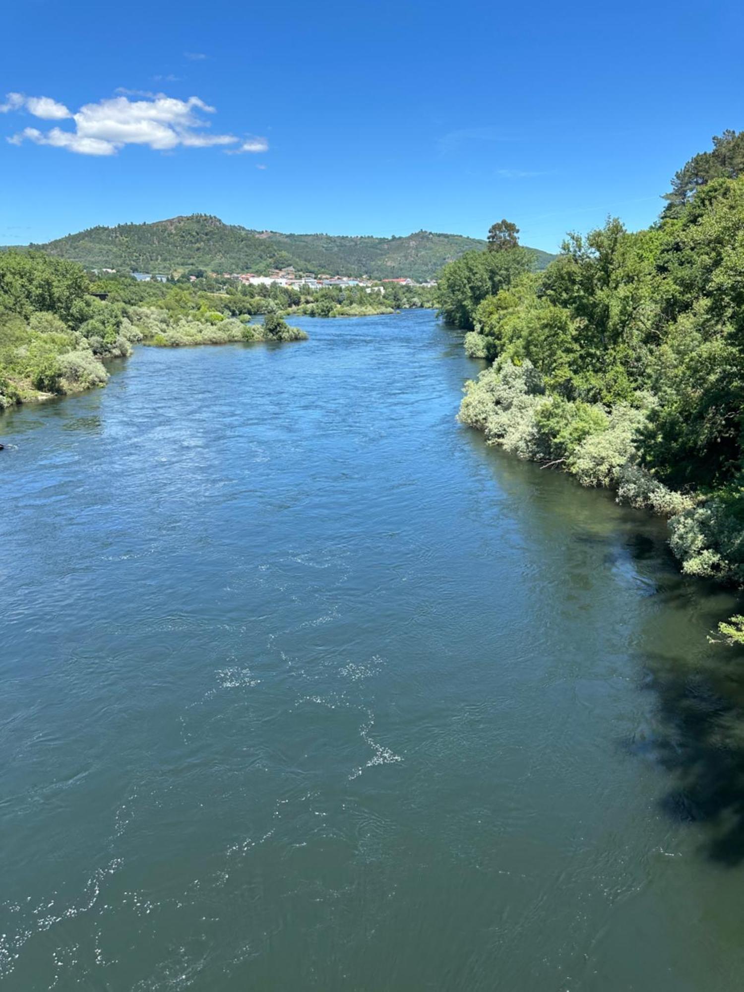 Apartamento Puente Romano Ourense Exteriör bild